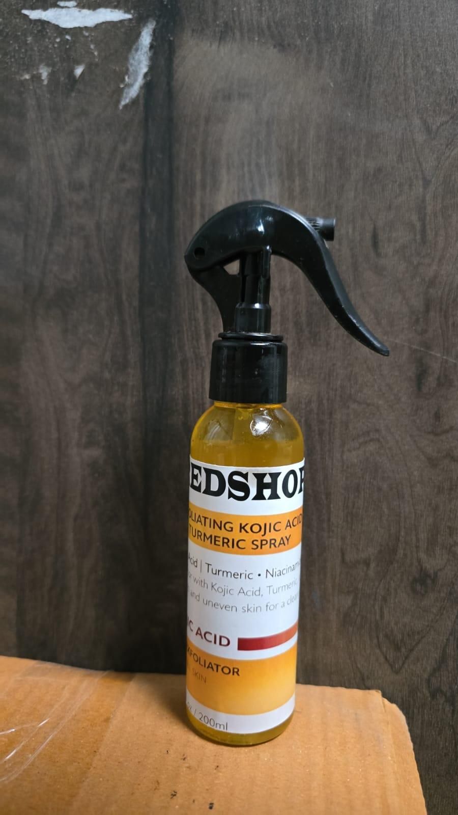 Exfoliating Kojic Acid Turmeric Spray 400 ml Pack of 2 - K360WORLD