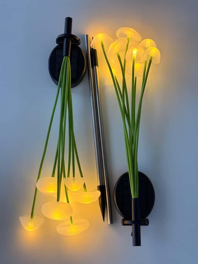 5 Watt 8 LED Solar Mushroom Garden Solar Light - K360WORLD